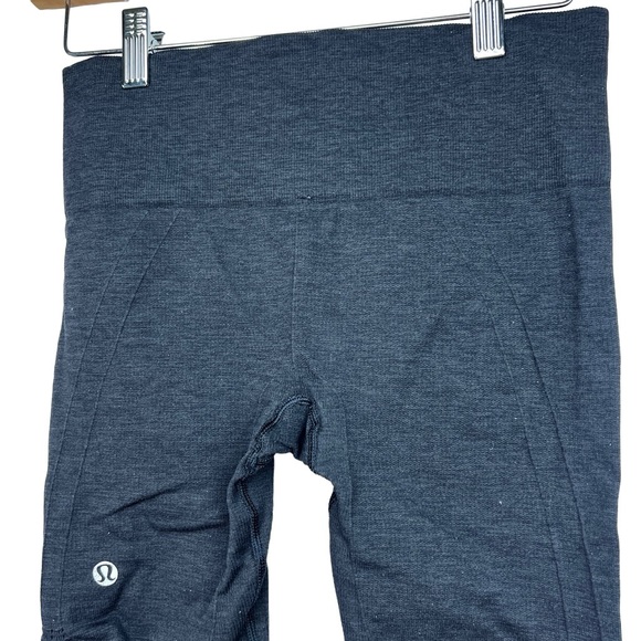 Lululemon Women’s 4 In the Flow Cropped Ruched Heather Gray Yoga Pants Leggings - Picture 5 of 9